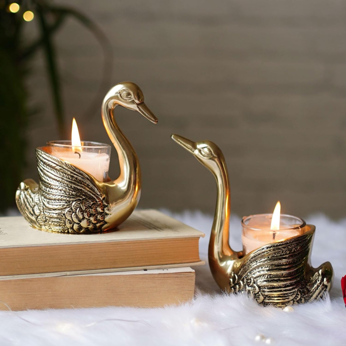 Pair of Swan Candle Holder with Giftbox for Home Decor, Gold