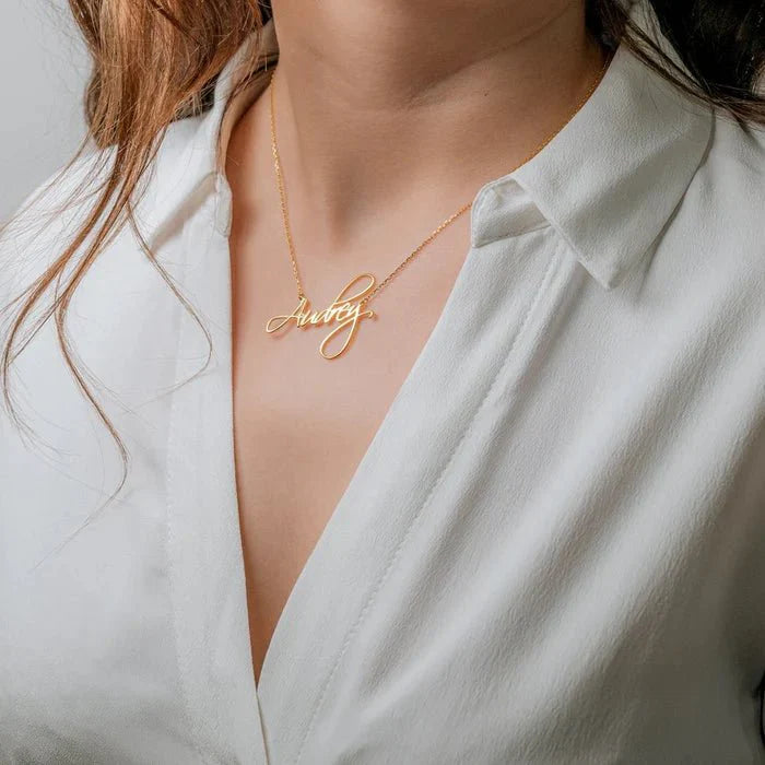 Everlasting Gold Plated Curlicue Name Necklace